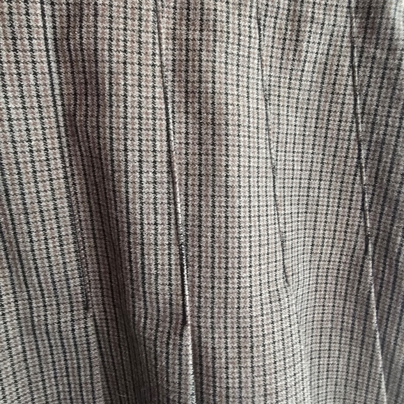 Abercrombie & Fitch Plaid Pleated Skirt – Size M – Preppy Fall Vibes - Picture 5 of 11